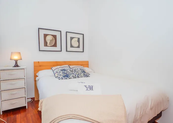 Ybh Velazquez M 47, 4 Daire Vigo