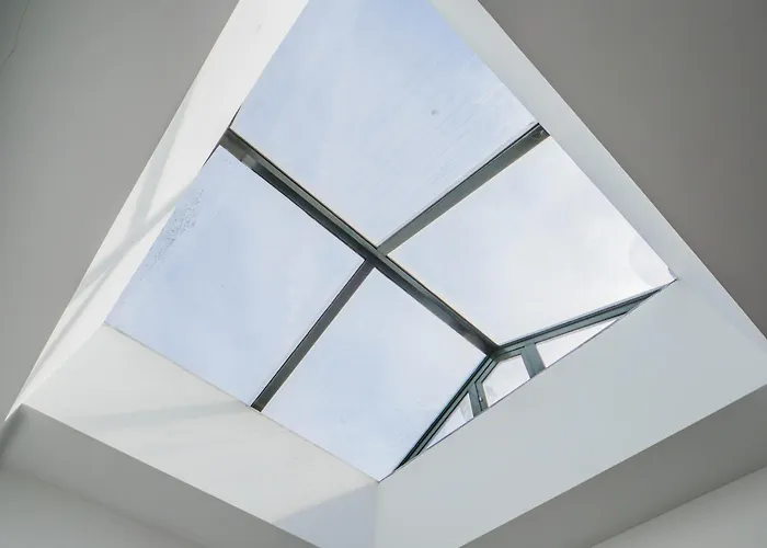 Ybh Velazquez M 47, 4 *